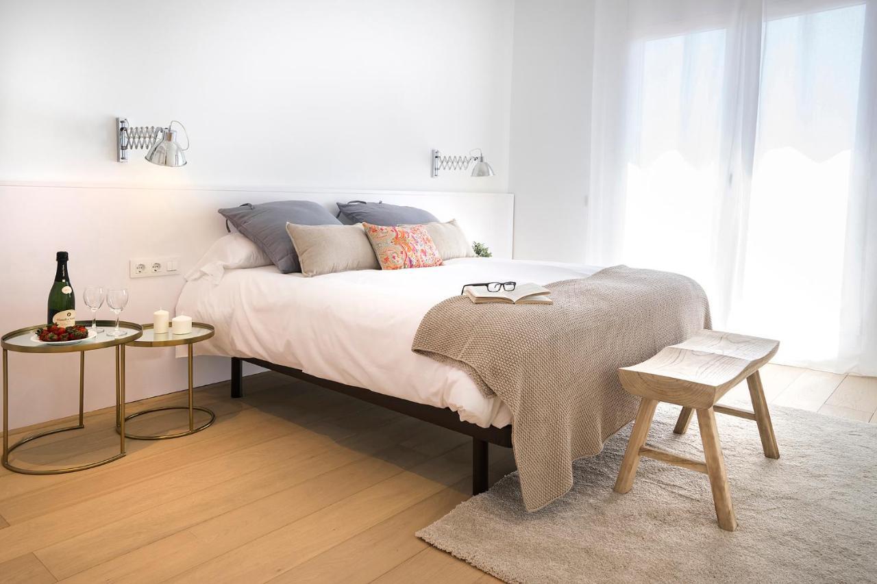Friendly Rentals Gran Via Barcelona Bagian luar foto