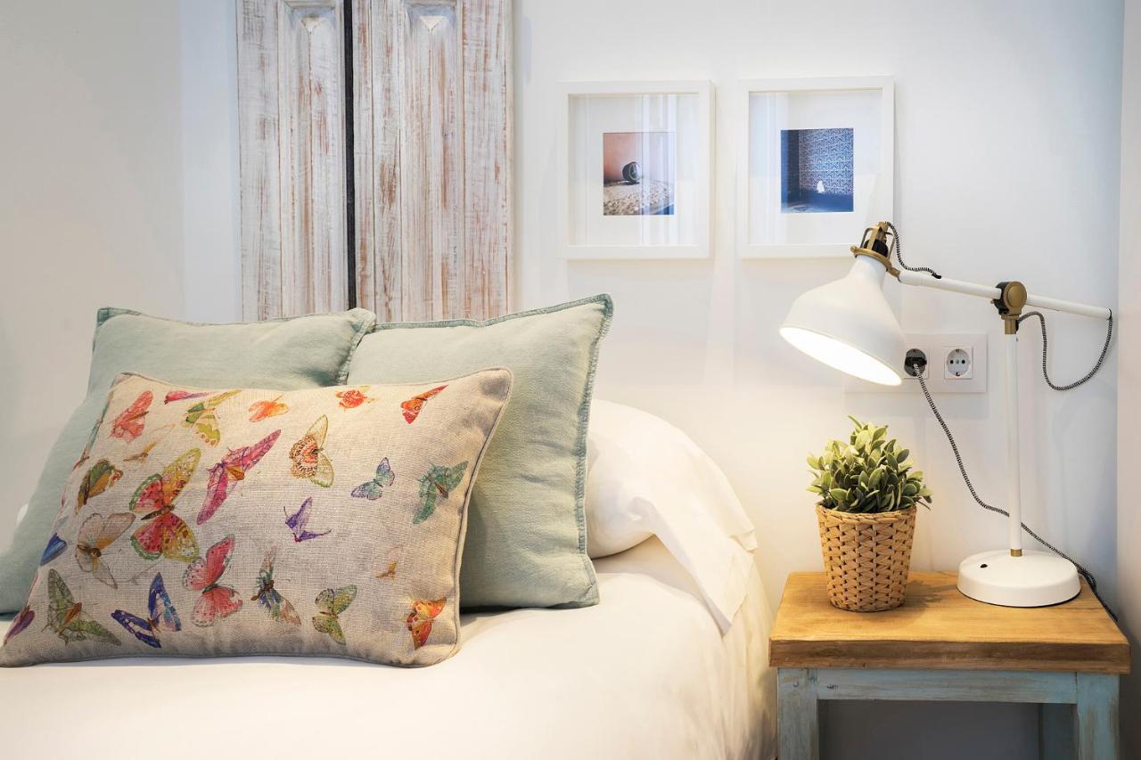 Friendly Rentals Gran Via Barcelona Bagian luar foto