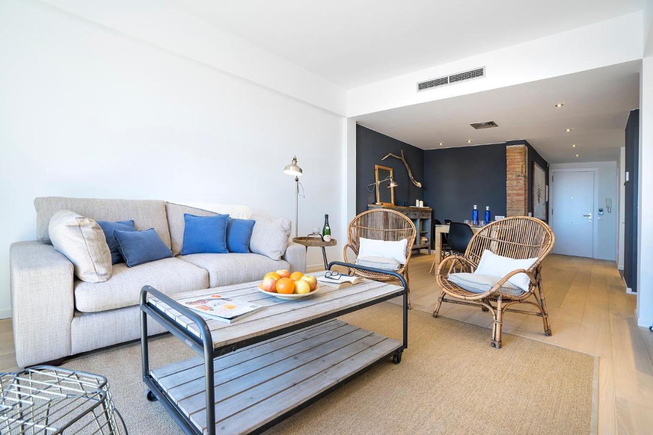 Friendly Rentals Gran Via Barcelona Bagian luar foto