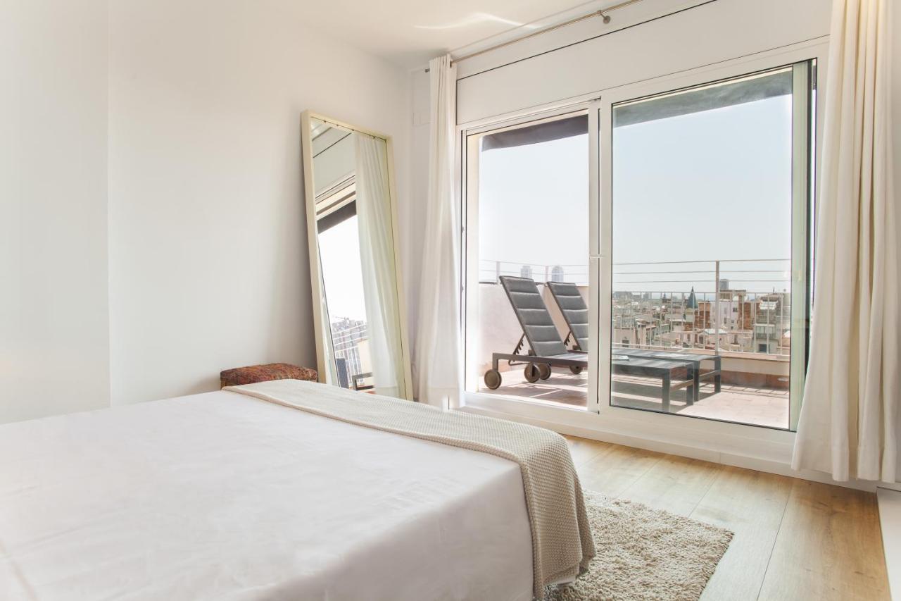 Friendly Rentals Gran Via Barcelona Bagian luar foto