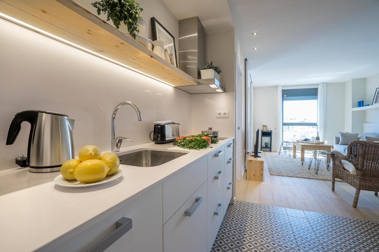 Friendly Rentals Gran Via Barcelona Bagian luar foto