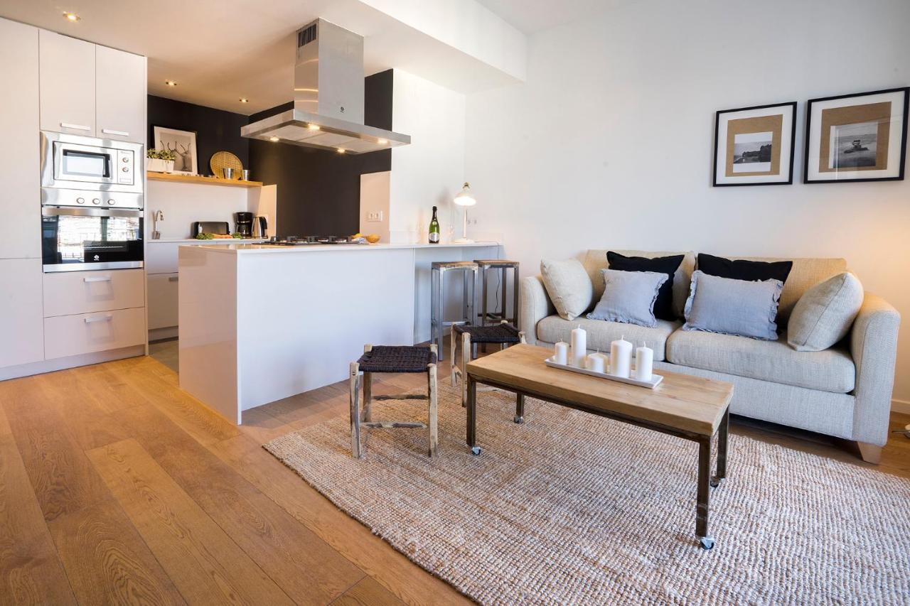 Friendly Rentals Gran Via Barcelona Bagian luar foto