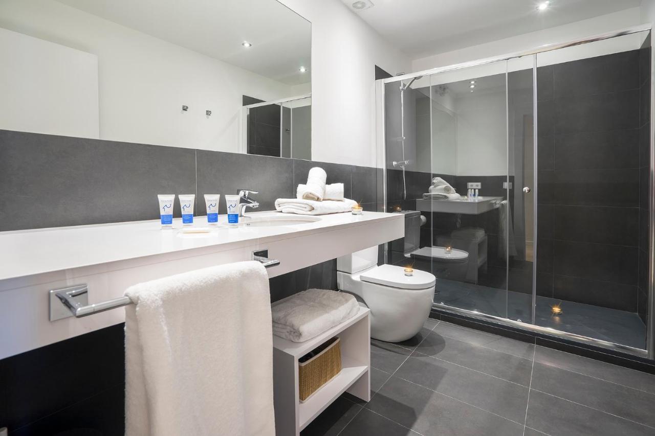 Friendly Rentals Gran Via Barcelona Bagian luar foto